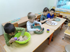 Кинетический песок Кинетический песок.